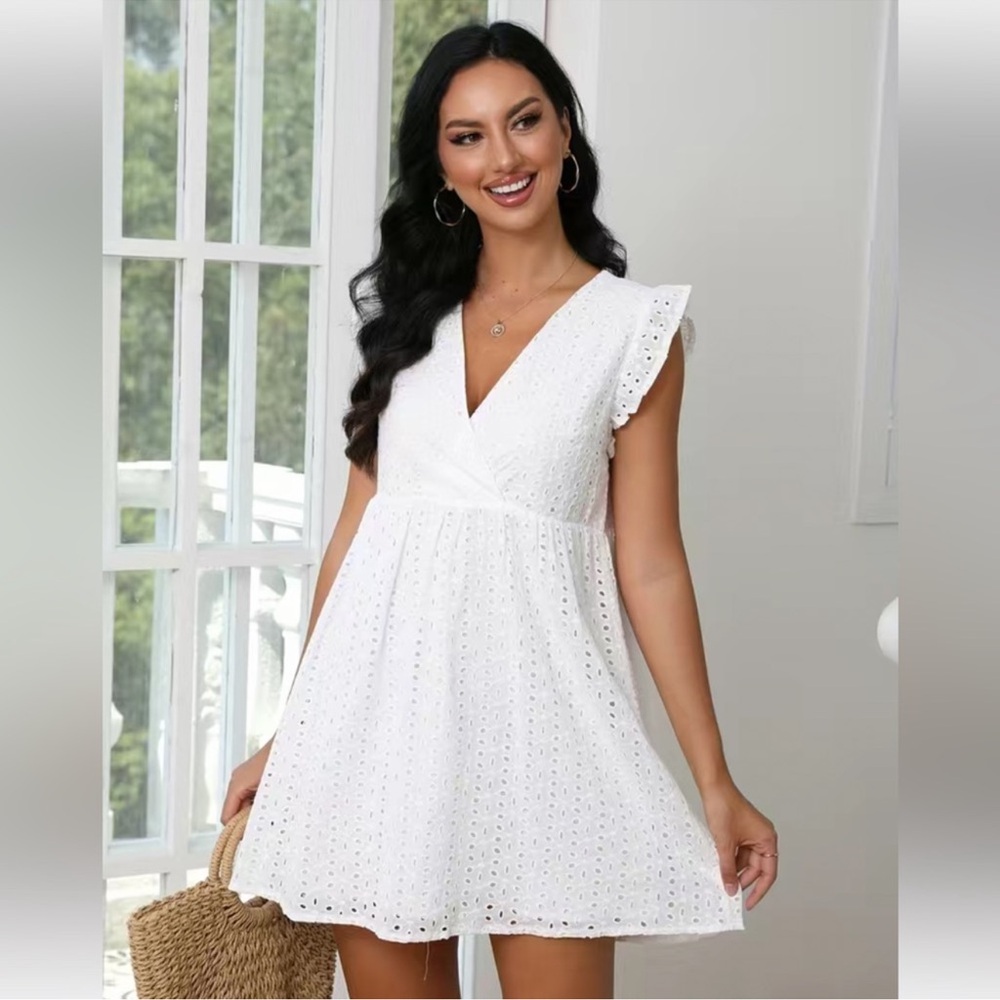 Elegant Ruffle Sleeves White Eyelet Dress NWT!!